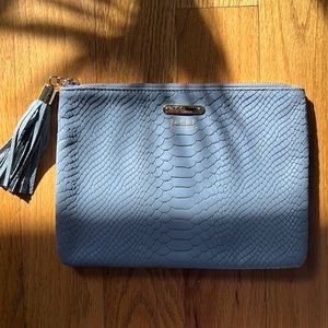GiGi New York grey clutch